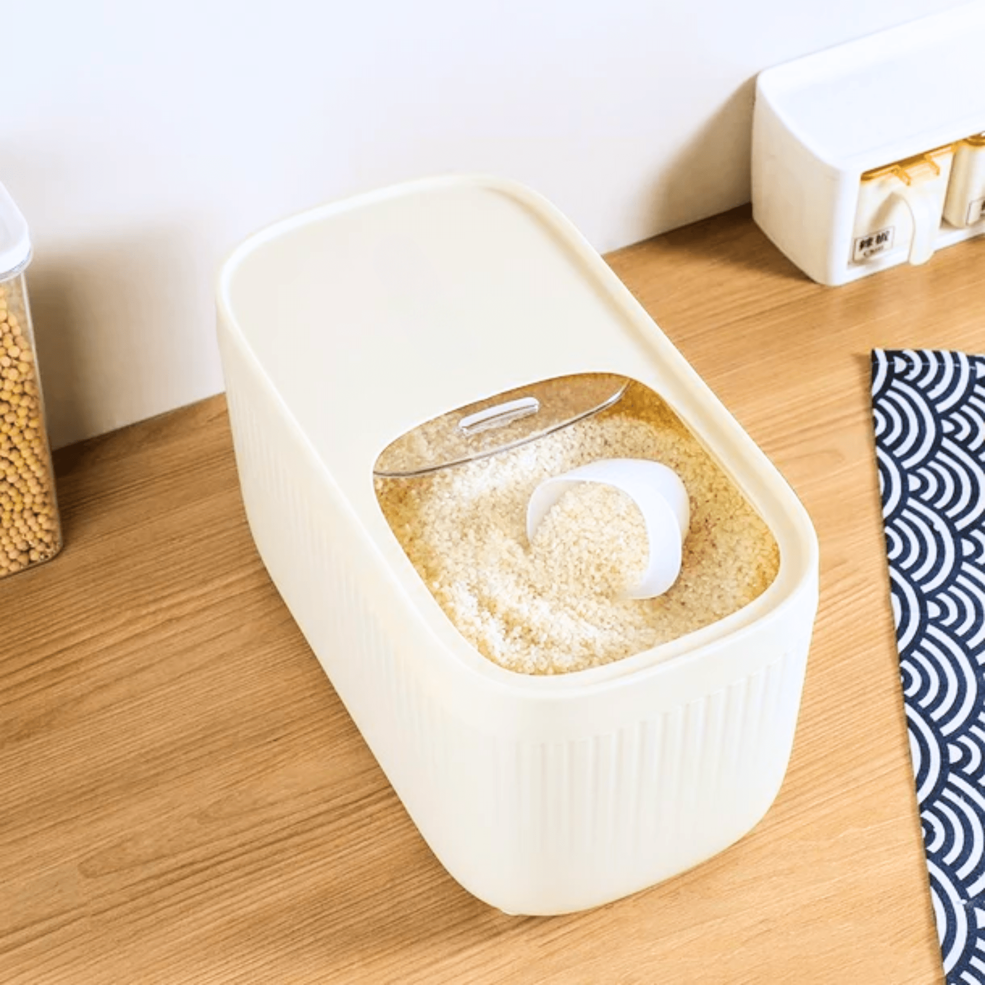 10KG Airtight Large Capacity Rice Storage Container (Pack of 1)