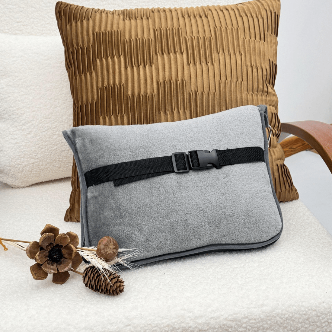 2-in-1 Portable Travel Blanket and Pillow